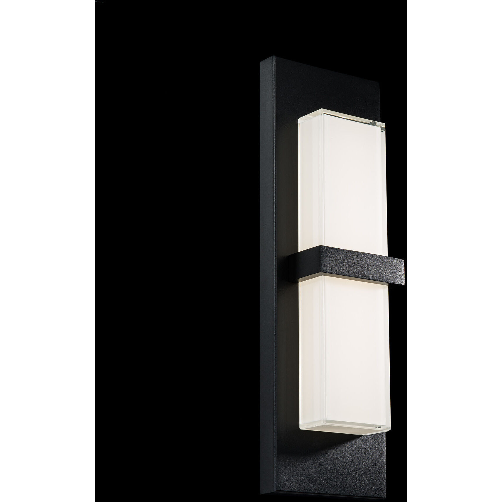 Bandeau LED 16 inch Black Outdoor Wall Light in 4000K, dweLED