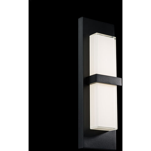 Bandeau LED 16 inch Black Outdoor Wall Light in 3500K, dweLED