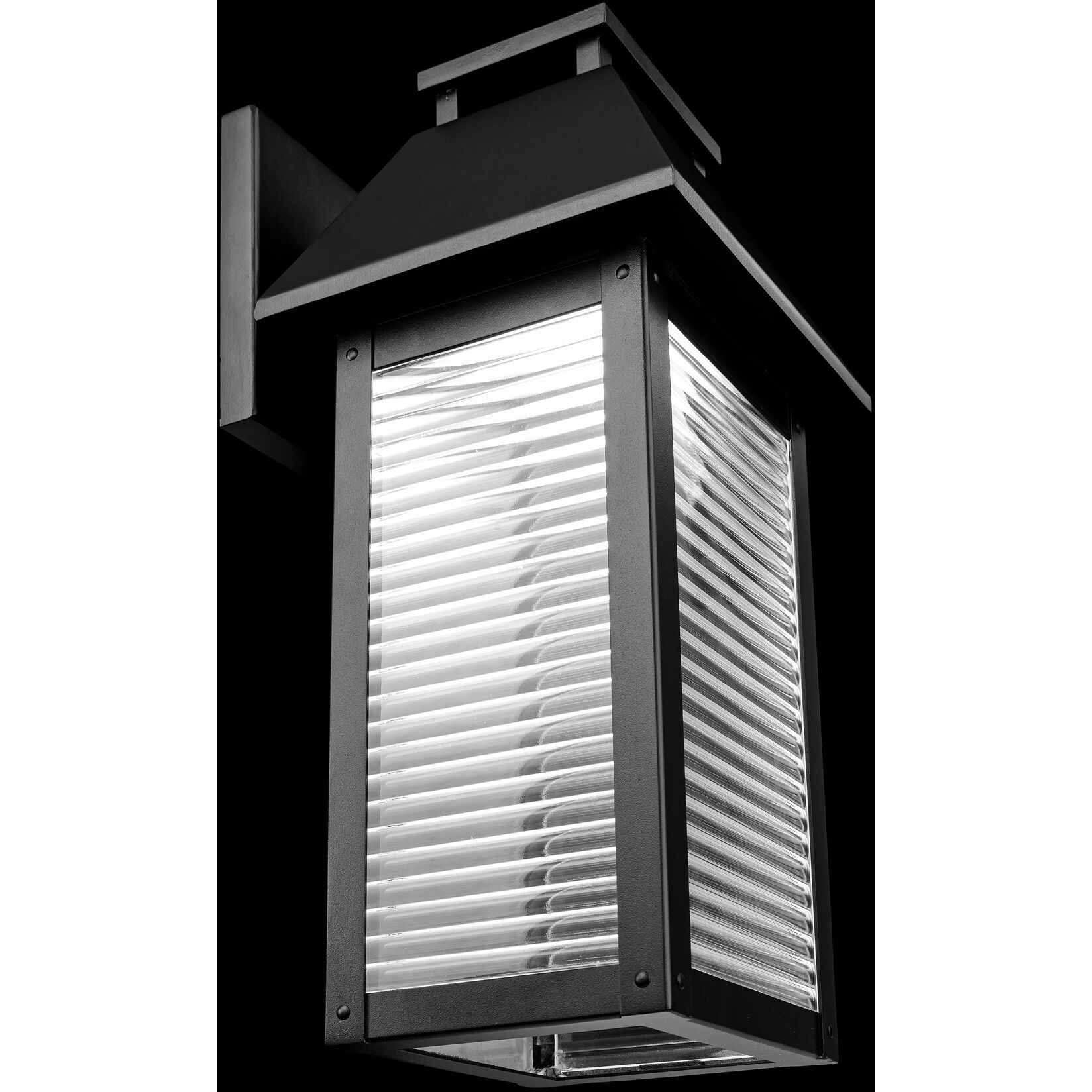 Faulkner LED 18 inch Black Outdoor Wall Light, dweLED