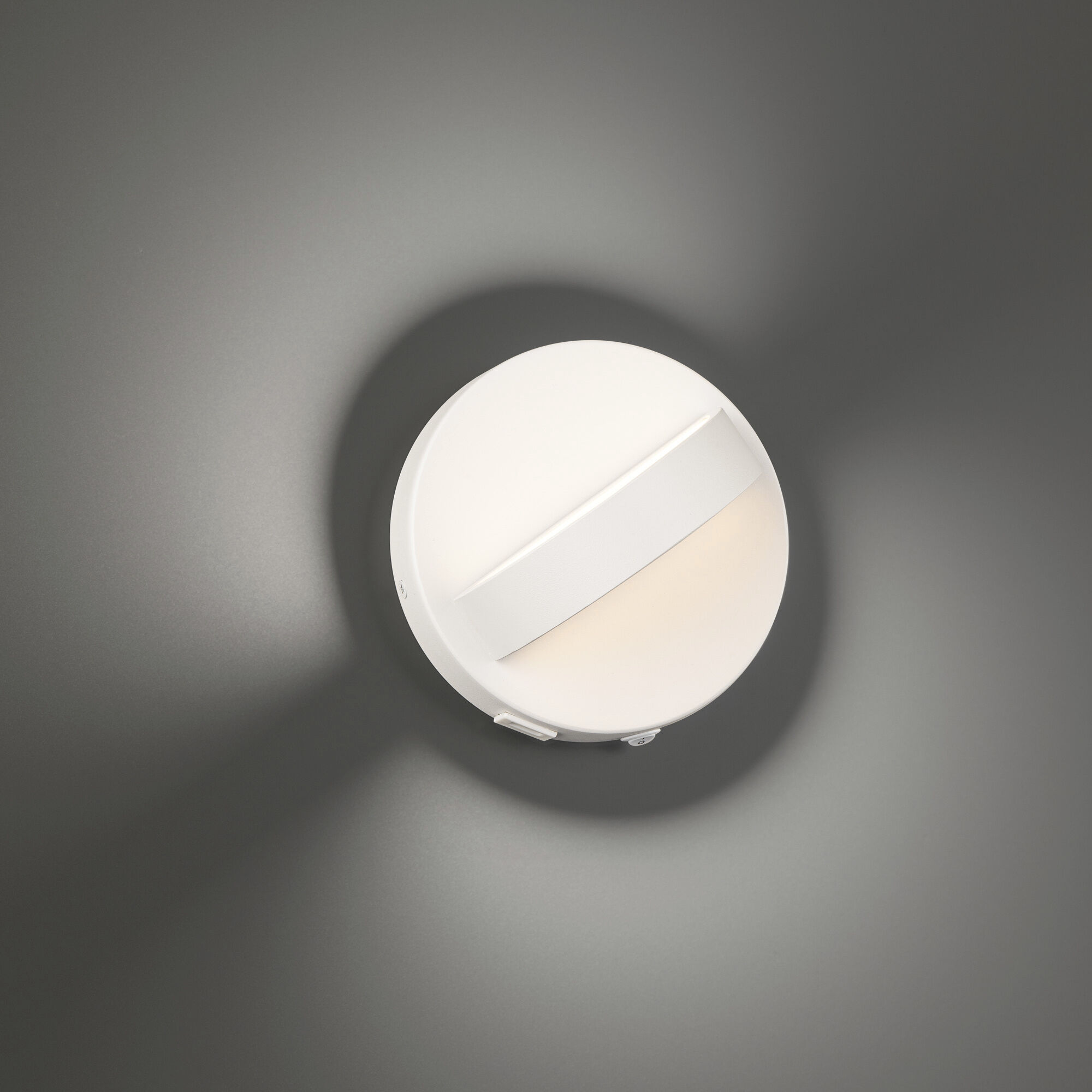 Wink Reading Light Wall Light in White, dweLED