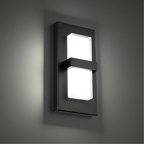 Bandeau Outdoor Wall Light in 3500K, dweLED