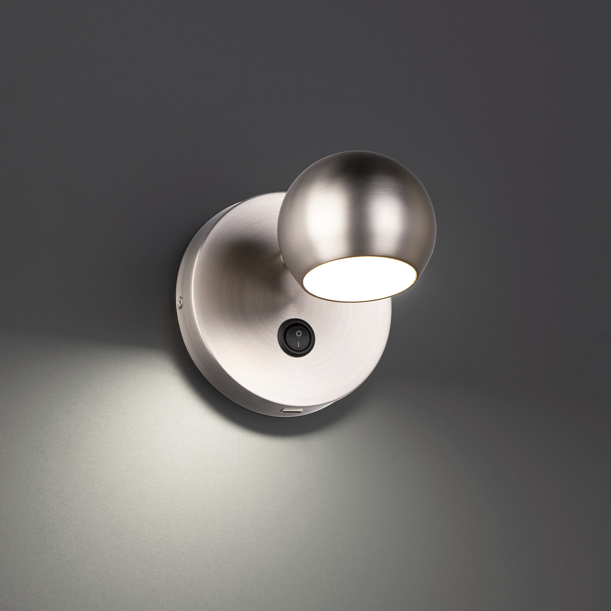 Duplex Reading Light Wall Light in Brushed Nickel, dweLED