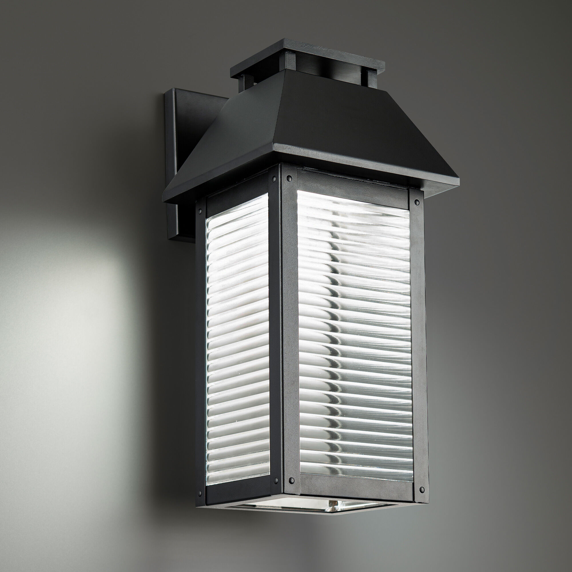 Faulkner LED 18 inch Black Outdoor Wall Light, dweLED