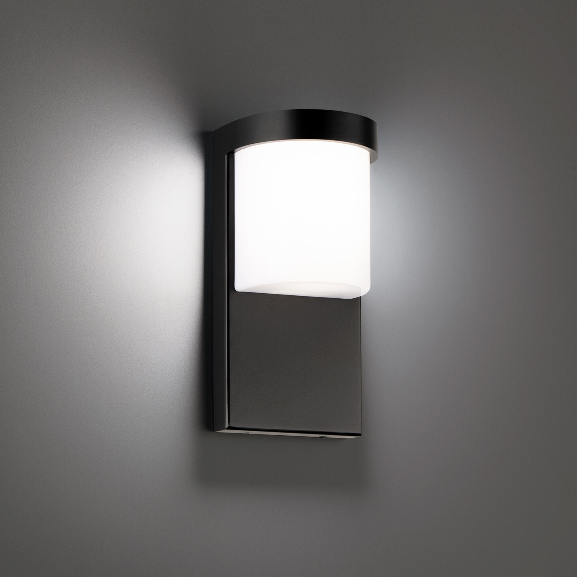 Midtown LED 15 inch Black Outdoor Wall Lighting in 2700-3000-3500-4000-5000K, WAC Limited